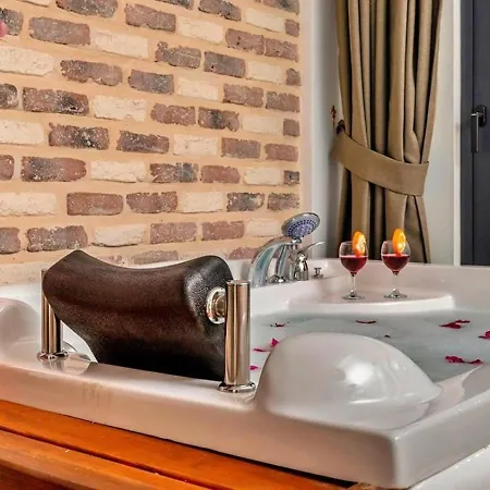 Villa Yesilkoey 2 Bedroom Secluded With Private Pool Hot Tub *