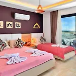 Yesilkoey 2 Bedroom Secluded With Private Pool Hot Tub Villa *