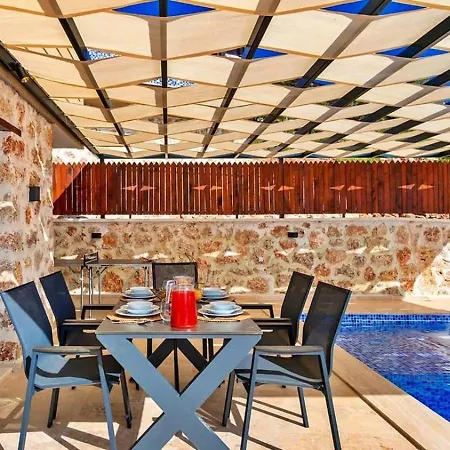 Yesilkoey 2 Bedroom Secluded With Private Pool Hot Tub * Kalkan